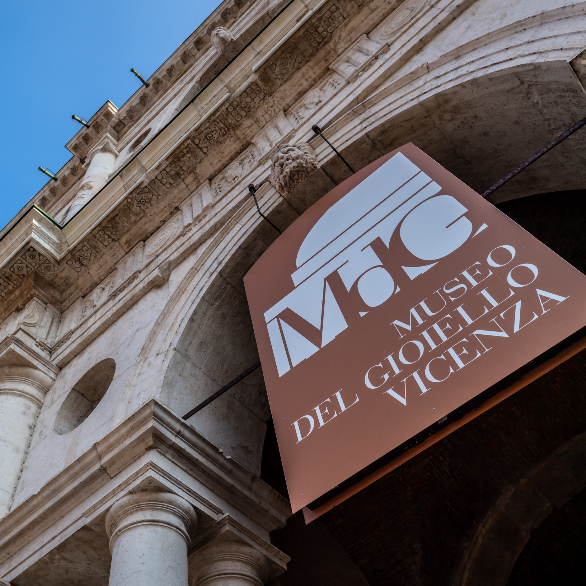 .bijouets nel primo MUSEO DEL GIOIELLO in Italia