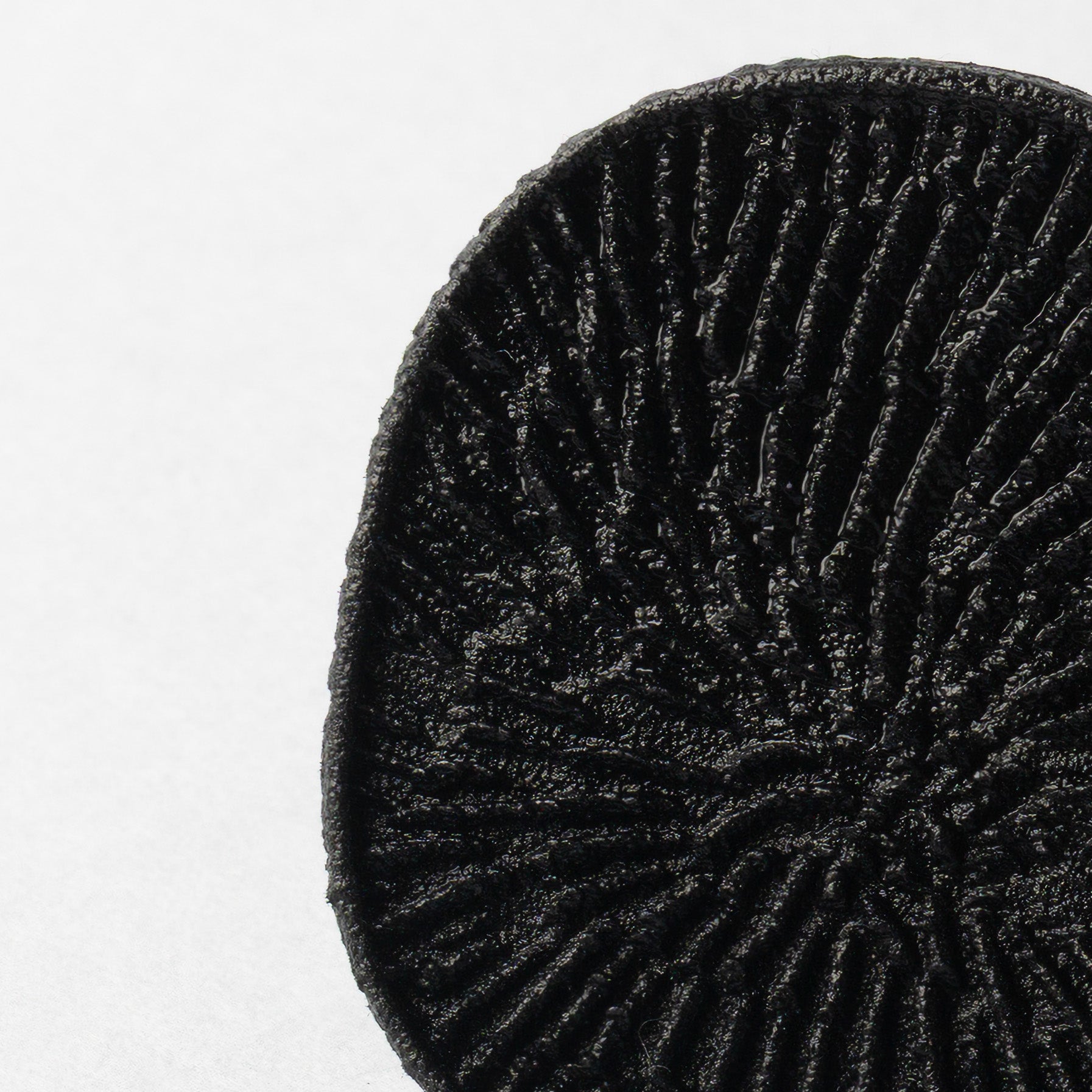 ANELLO_MATERIA_HOR_BLACK_DETTAGLIO.jpg