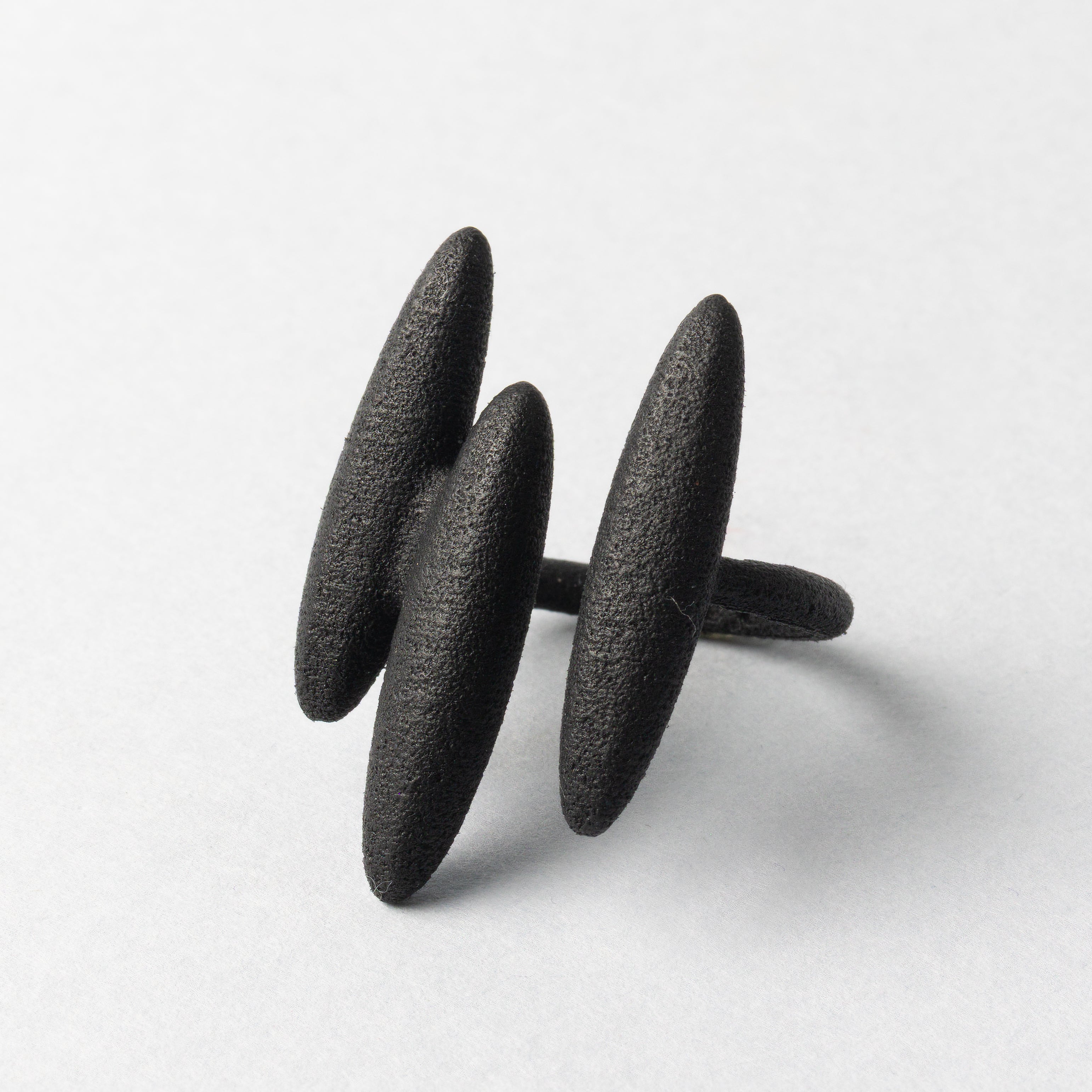 ANELLO_SEMINI_3_BLACK.jpg