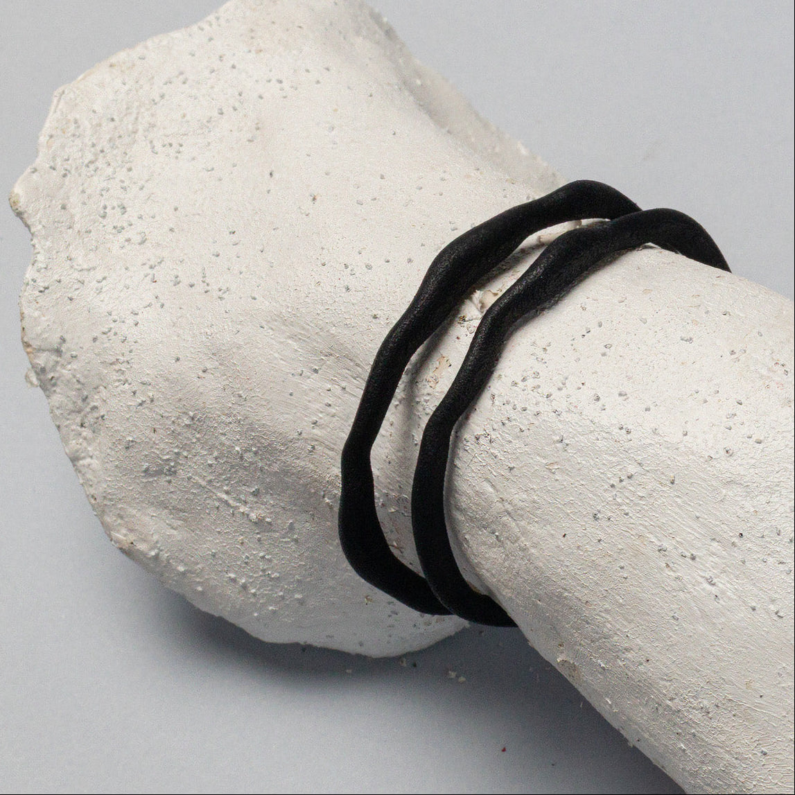 BRACCIALE_MARE_BLACK_DETTAGLIO.jpg