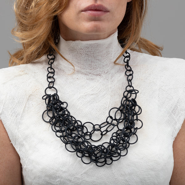 Superleggera Caos – Collana - Indossata 1