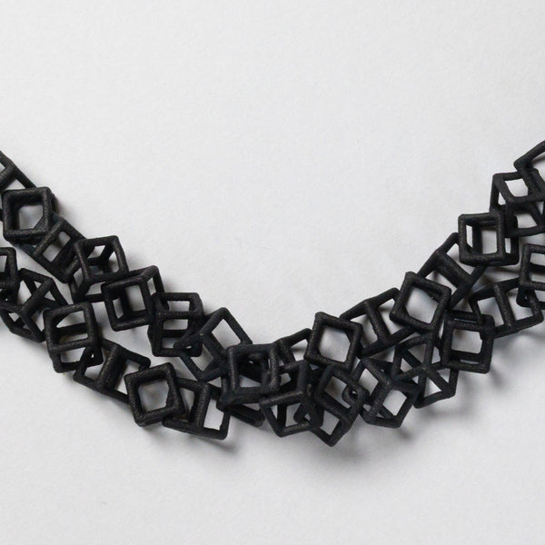 Cubetti Long – Collana - Tecnica