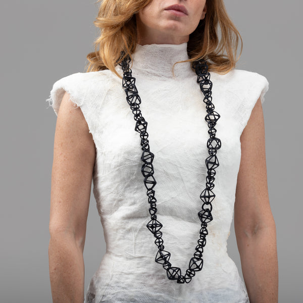 Intrigo Big - Necklace - Indossata 1