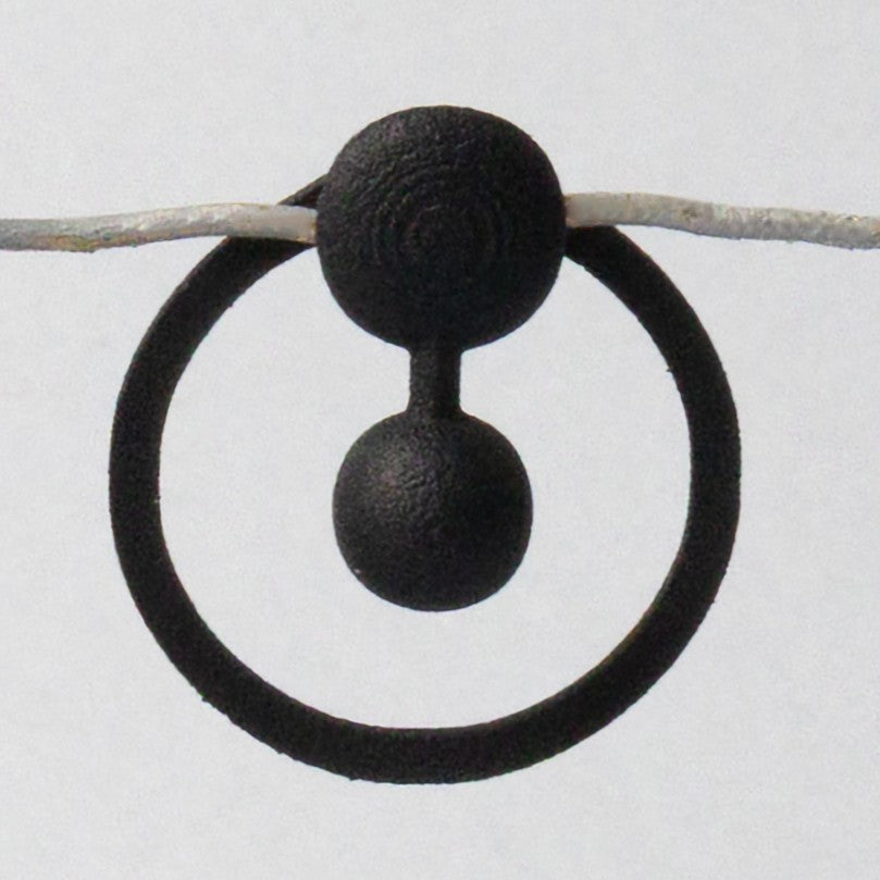 ORECCHINI_CIRCLE_BLACK_DETTAGLIO.jpg